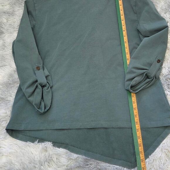 Wild Palms Woman's Green Cowl Neck Long Sleeve Sweatshirt, Front Pocket size M - Picture 2 of 6